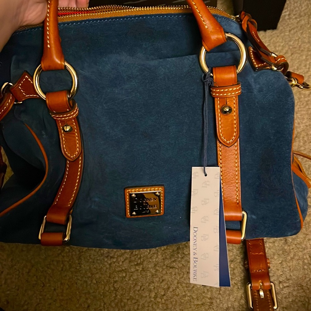 Dooney & Bourke